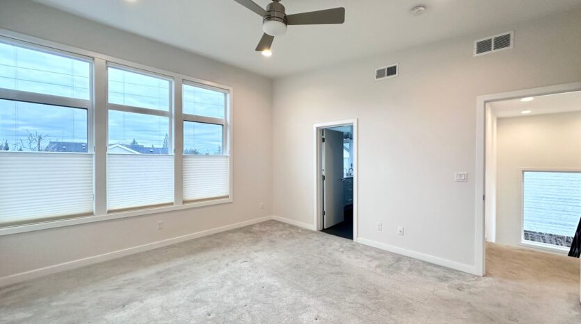 5045 SE Ramona St.  - Portland - Oregon - 4 bed, 4 bath rental property