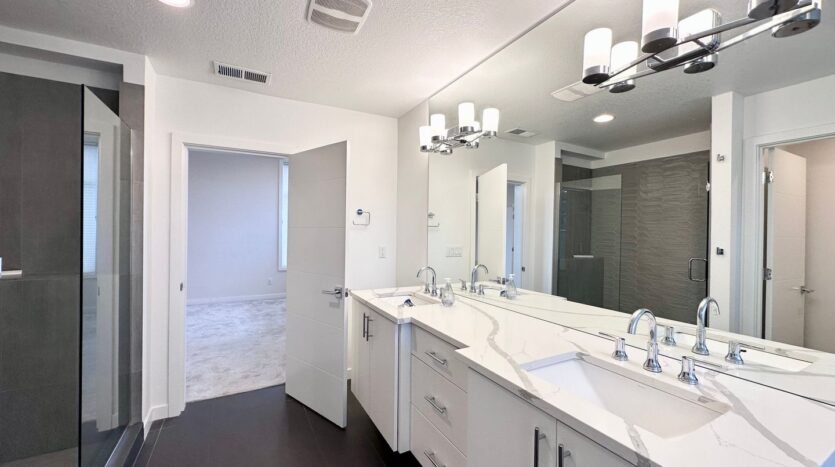 5045 SE Ramona St.  - Portland - Oregon - 4 bed, 4 bath rental property