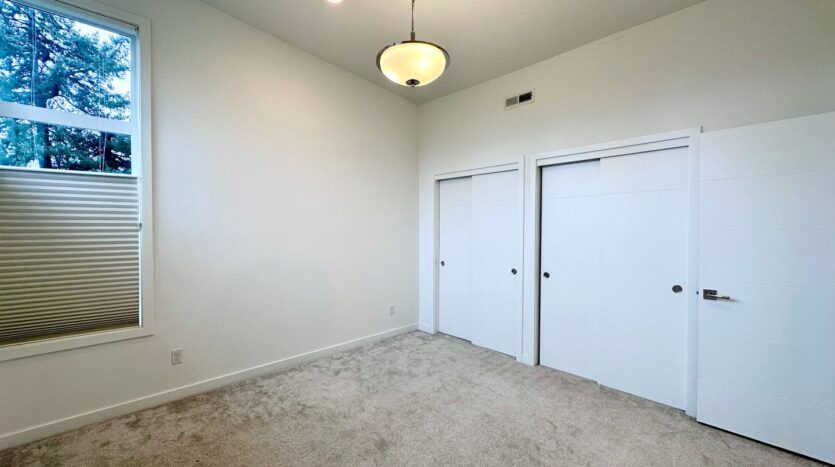 5045 SE Ramona St.  - Portland - Oregon - 4 bed, 4 bath rental property