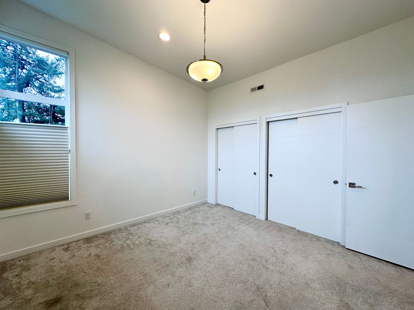 5045 SE Ramona St.  - Portland - Oregon - 4 bed, 4 bath rental property