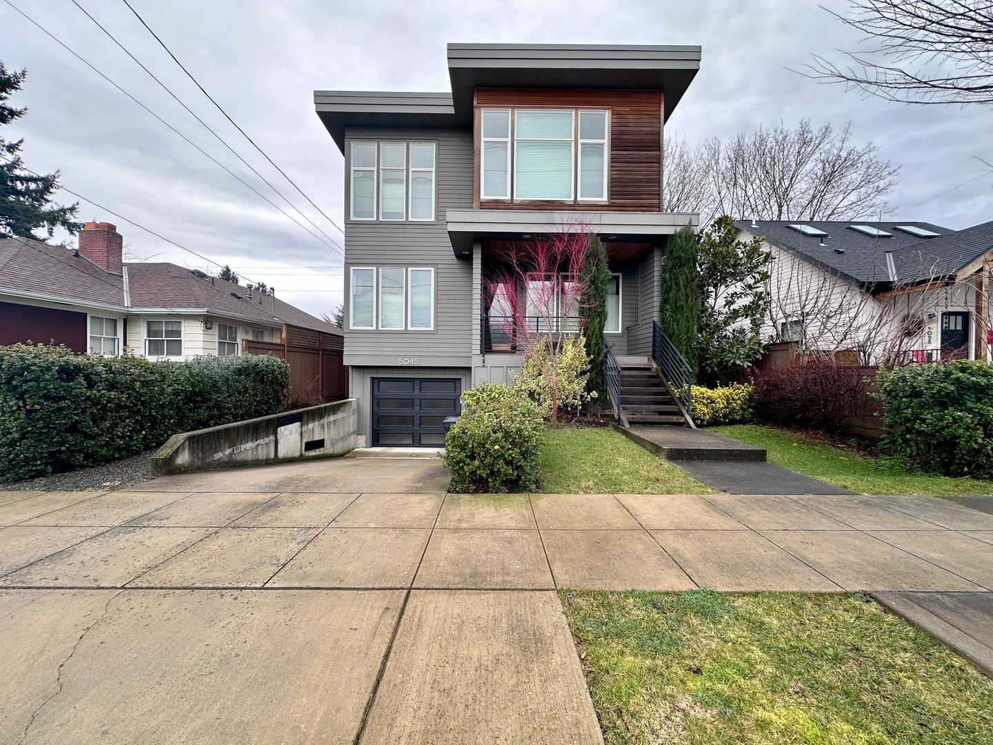 5045 SE Ramona St.  - Portland - Oregon - 4 bed, 4 bath rental property
