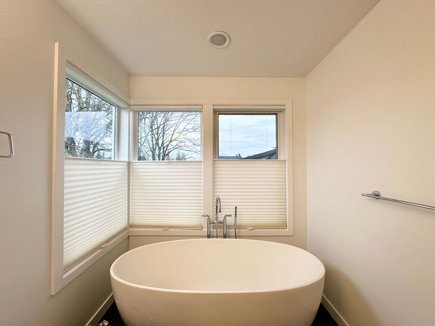 5045 SE Ramona St.  - Portland - Oregon - 4 bed, 4 bath rental property