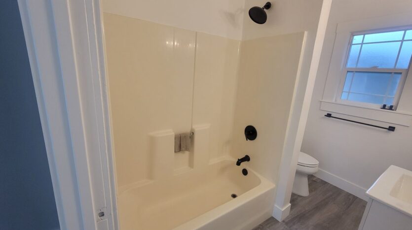 507 3rd Street - Woodland - California - 2 bed, 1 bath rental property