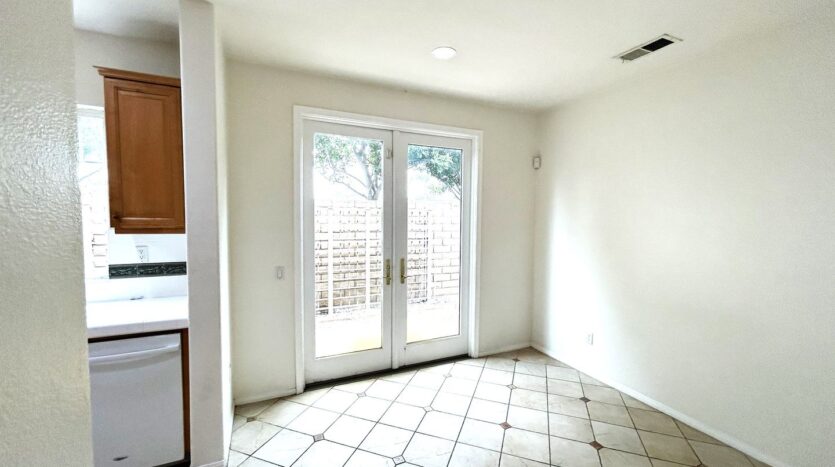 510 Catalina Ln - Carson - California - 3 bed, 2.5 bath rental property