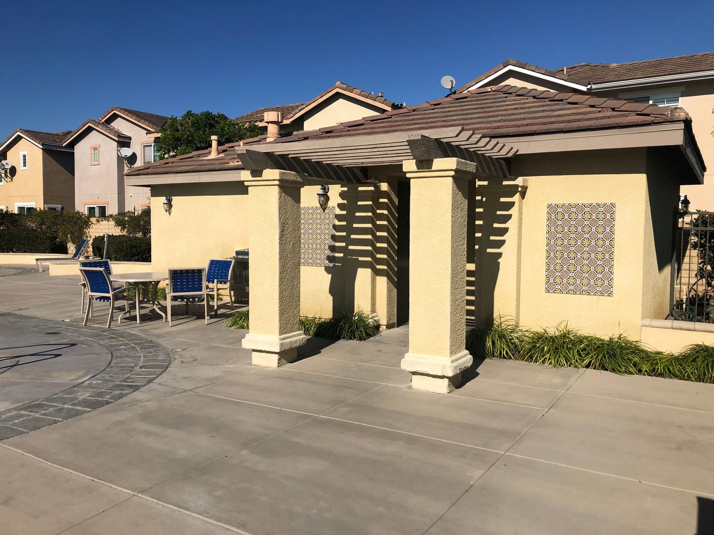 510 Catalina Ln - Carson - California - 3 bed, 2.5 bath rental property