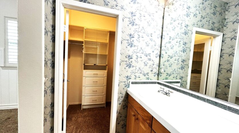 510 Catalina Ln - Carson - California - 3 bed, 2.5 bath rental property