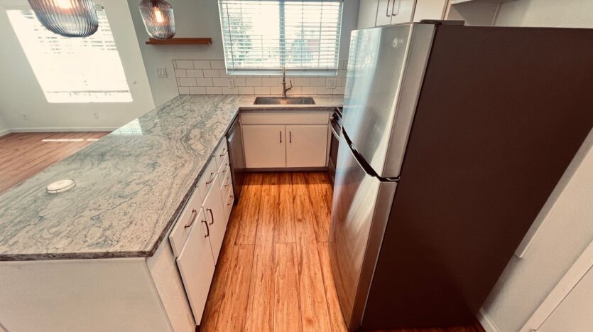 5170 Orange Ave. #106 - San Diego - California - 2 bed, 2 bath rental property