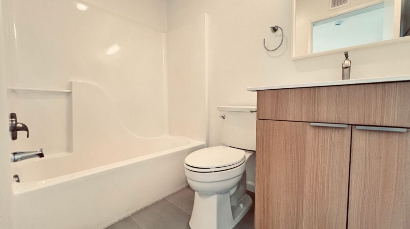 5170 Orange Ave. #106 - San Diego - California - 2 bed, 2 bath rental property