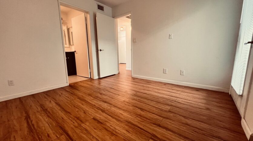 5170 Orange Ave. #106 - San Diego - California - 2 bed, 2 bath rental property