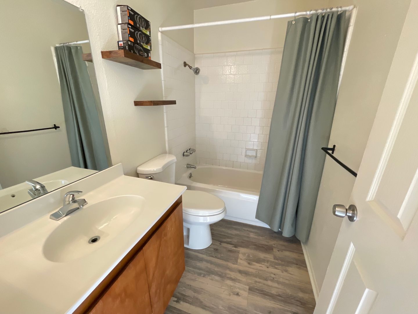 537 Chabre Ct - El Sobrante - California - 3 bed, 2.5 bath rental property