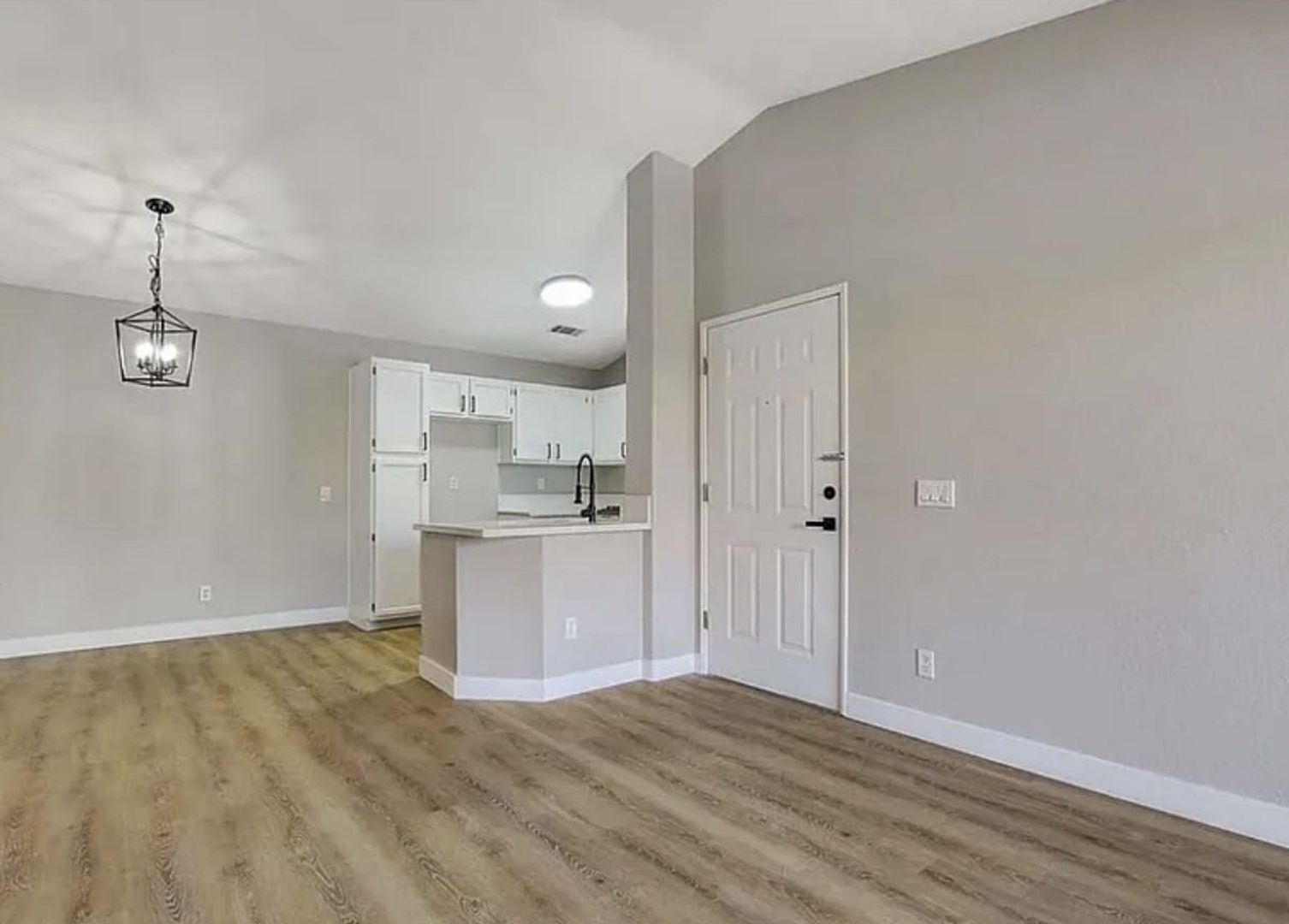 5415 W Harmon Avenue Unit 2086 - Las Vegas - Nevada - 1 bed, 1 bath rental property