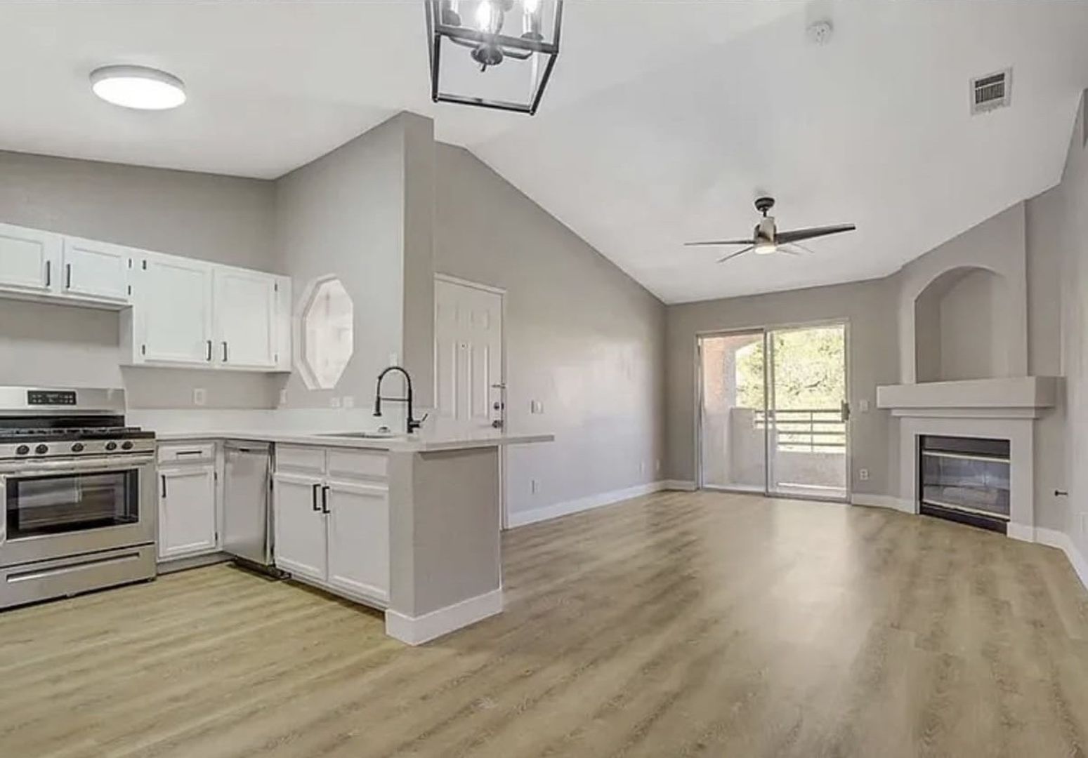 5415 W Harmon Avenue Unit 2086 - Las Vegas - Nevada - 1 bed, 1 bath rental property