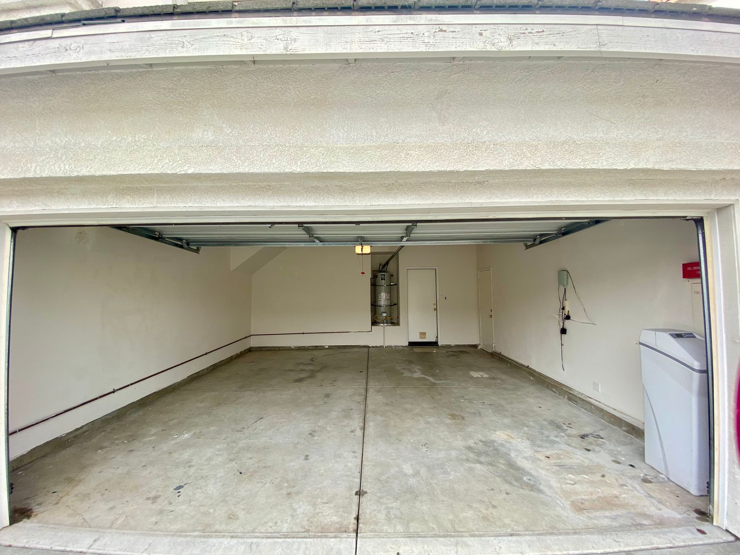 5485 Dunbar Dr - Oxnard - California - 4 bed, 3 bath rental property