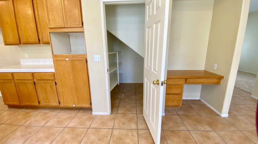 5485 Dunbar Dr - Oxnard - California - 4 bed, 3 bath rental property