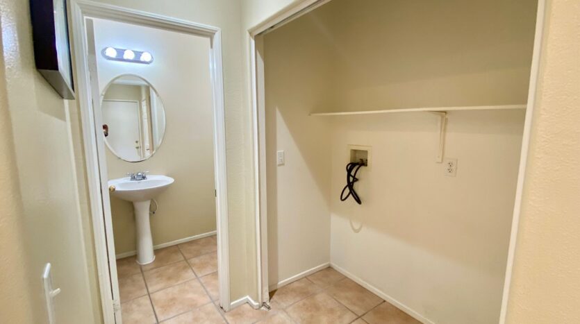 5485 Dunbar Dr - Oxnard - California - 4 bed, 3 bath rental property