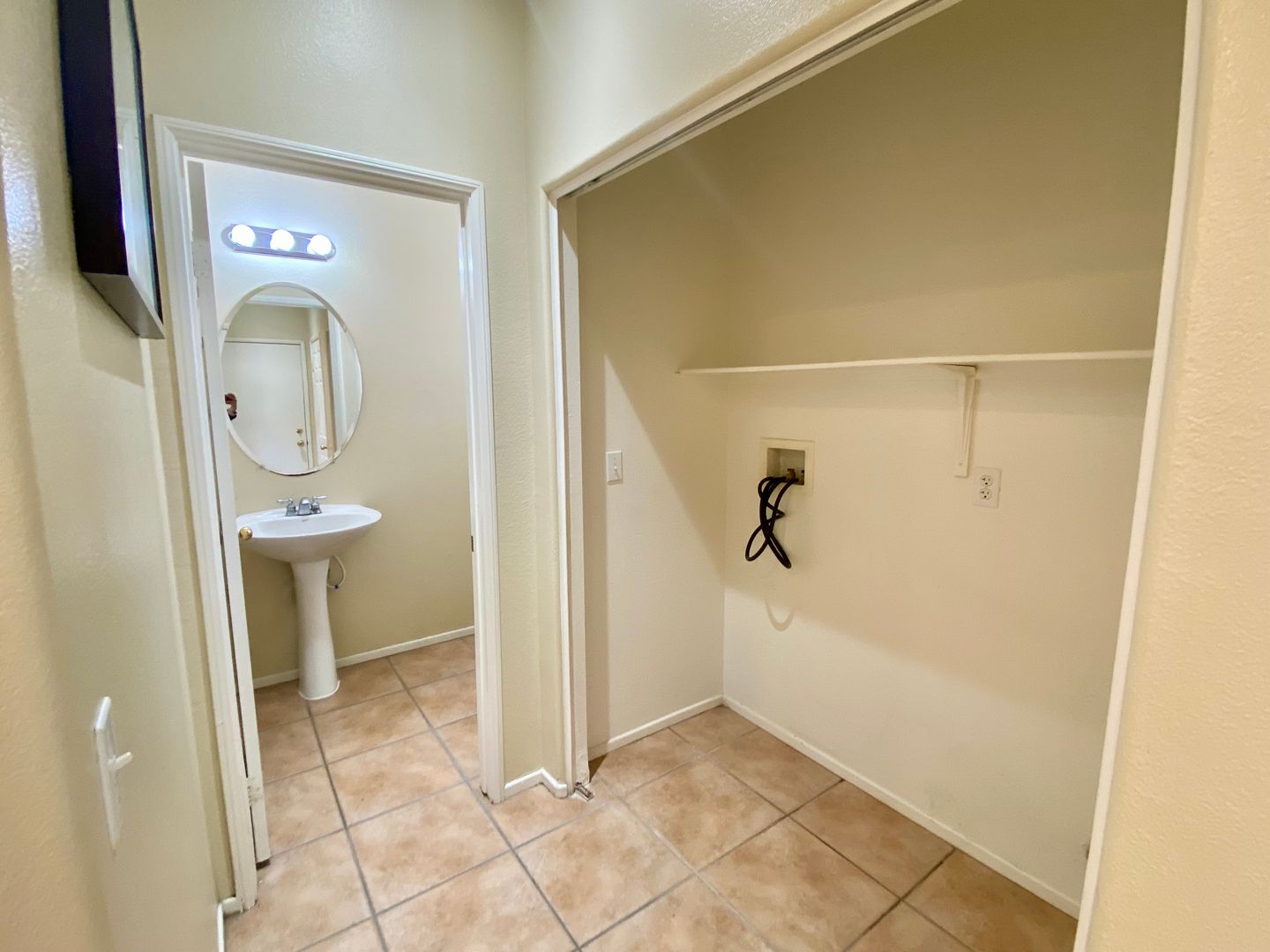 5485 Dunbar Dr - Oxnard - California - 4 bed, 3 bath rental property