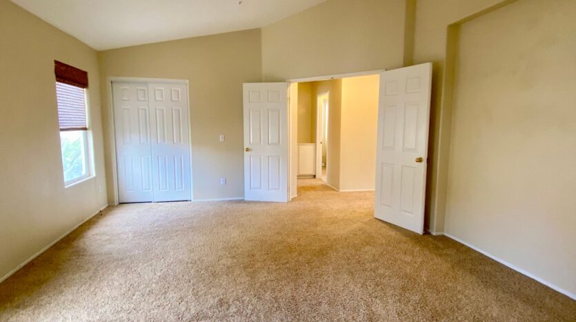 5485 Dunbar Dr - Oxnard - California - 4 bed, 3 bath rental property