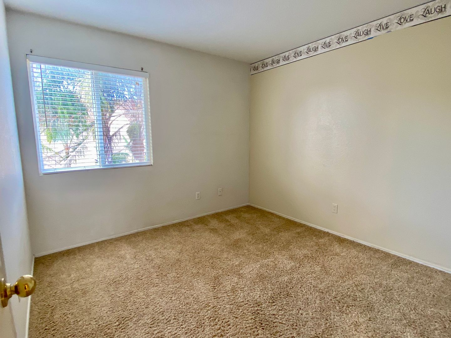 5485 Dunbar Dr - Oxnard - California - 4 bed, 3 bath rental property