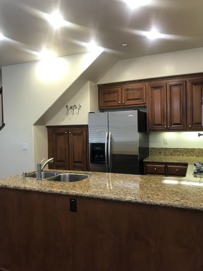 5965 Tan Oak Drive - Fremont - California - 3 bed, 3.5 bath rental property