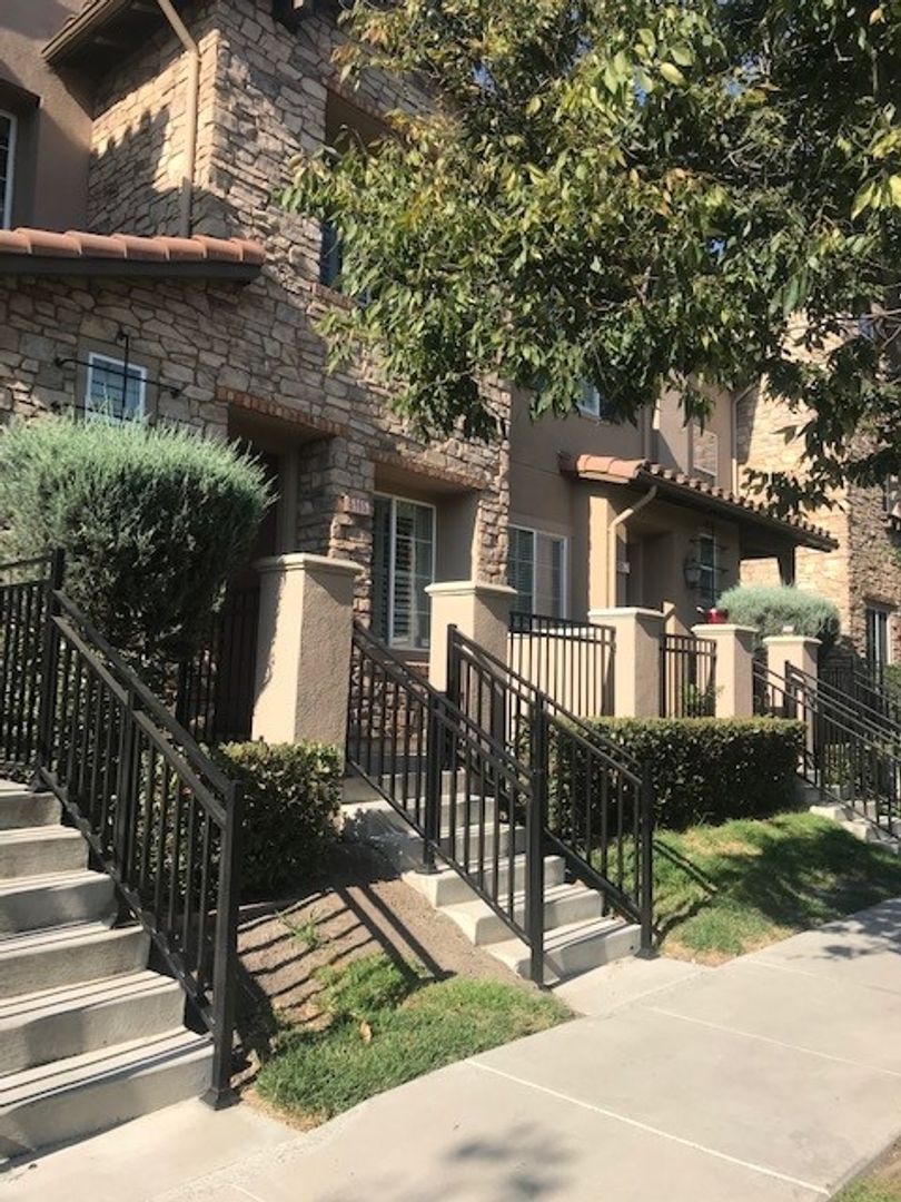 5965 Tan Oak Drive - Fremont - California - 3 bed, 3.5 bath rental property