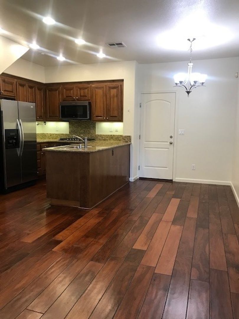 5965 Tan Oak Drive - Fremont - California - 3 bed, 3.5 bath rental property