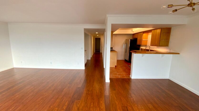 617 W Mercer Pl - Seattle - Washington - 2 bed, 2 bath rental property
