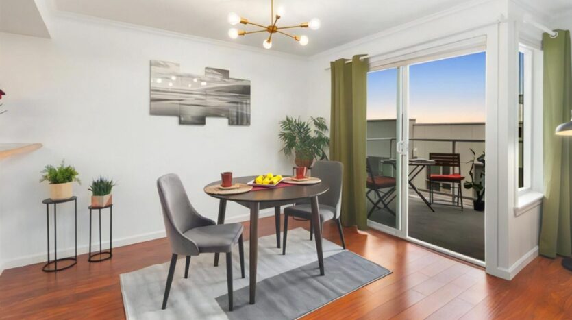 617 W Mercer Pl - Seattle - Washington - 2 bed, 2 bath rental property