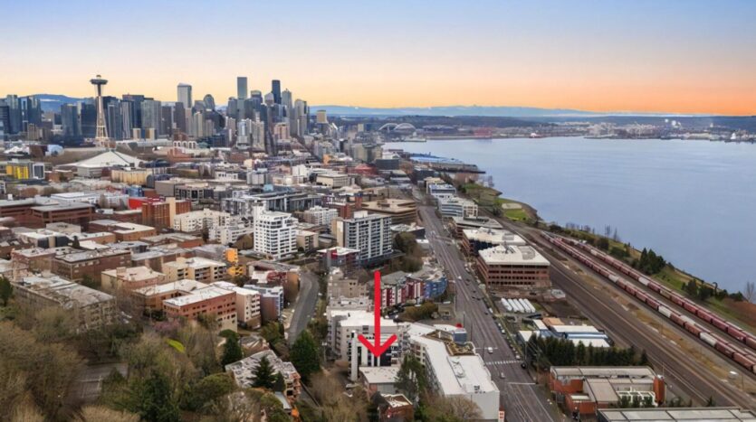 617 W Mercer Pl - Seattle - Washington - 2 bed, 2 bath rental property
