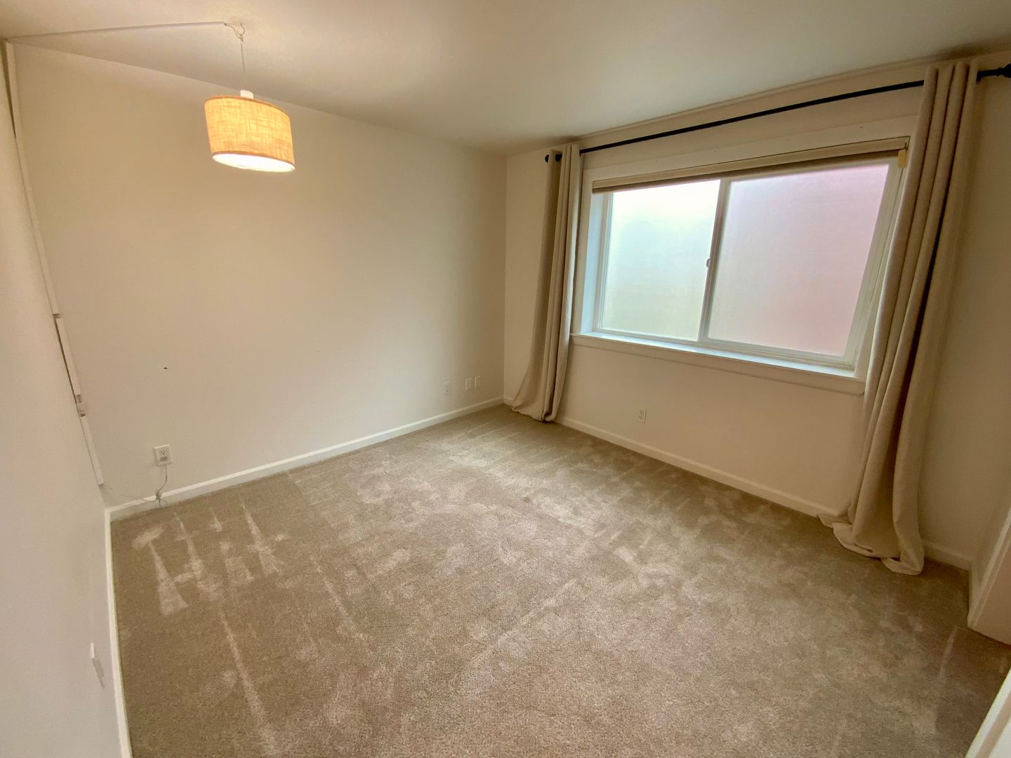 617 W Mercer Pl - Seattle - Washington - 2 bed, 2 bath rental property