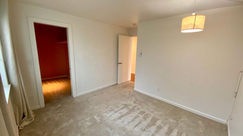 617 W Mercer Pl - Seattle - Washington - 2 bed, 2 bath rental property