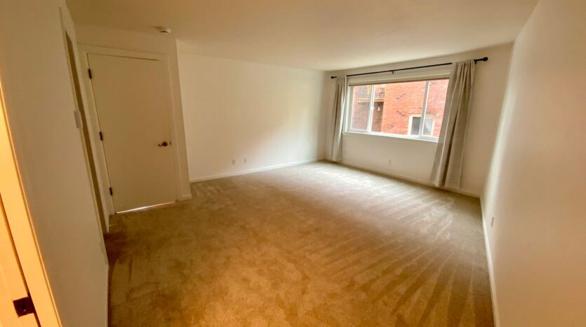 617 W Mercer Pl - Seattle - Washington - 2 bed, 2 bath rental property