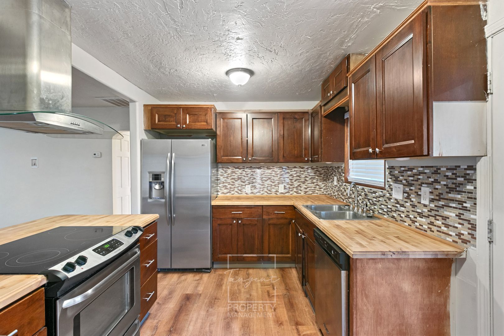 626 NE 120th Ave - House - Portland - Oregon - 3 bed, 1.5 bath rental property