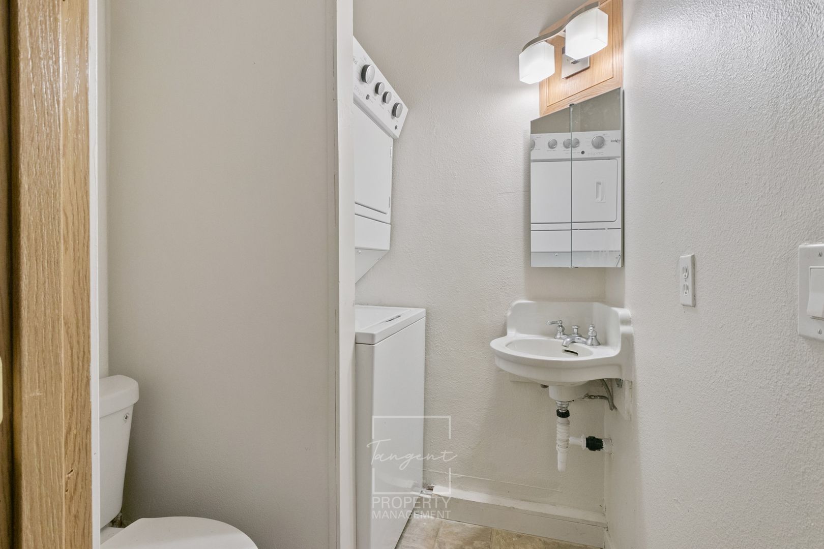 626 NE 120th Ave - House - Portland - Oregon - 3 bed, 1.5 bath rental property