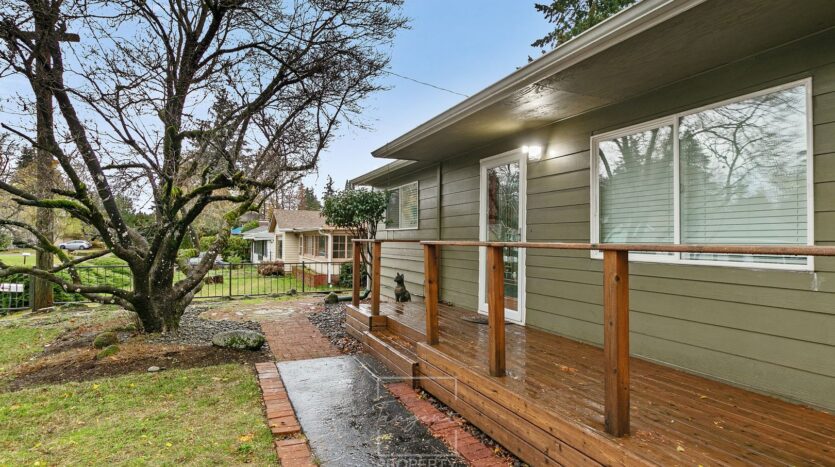 626 NE 120th Ave - House - Portland - Oregon - 3 bed, 1.5 bath rental property