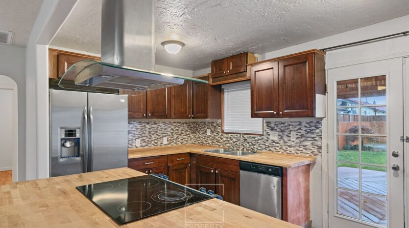 626 NE 120th Ave - House - Portland - Oregon - 3 bed, 1.5 bath rental property