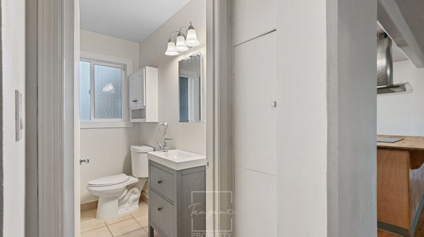 626 NE 120th Ave - House - Portland - Oregon - 3 bed, 1.5 bath rental property