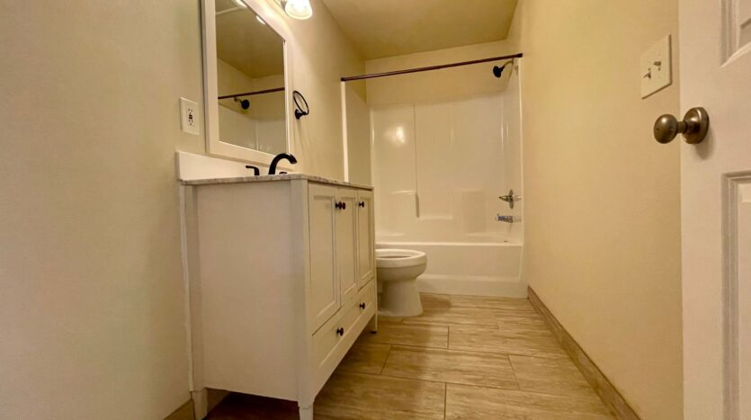 645 NE Roberts Ave.  - Gresham - Oregon - 2 bed, 1 bath rental property