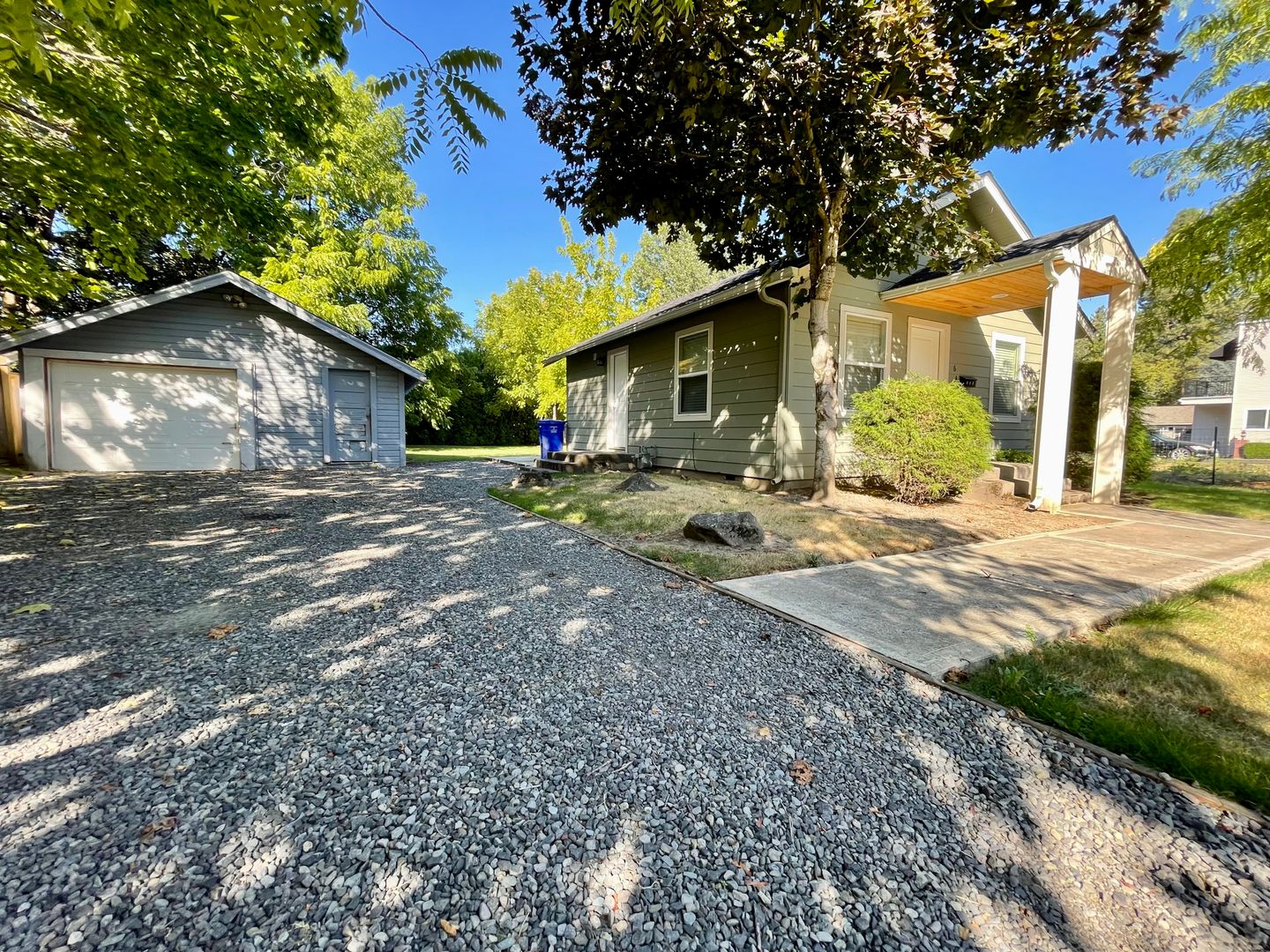 645 NE Roberts Ave.  - Gresham - Oregon - 2 bed, 1 bath rental property