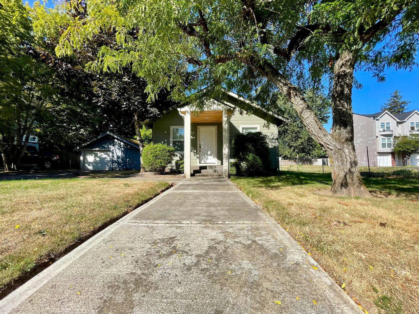 645 NE Roberts Ave.  - Gresham - Oregon - 2 bed, 1 bath rental property