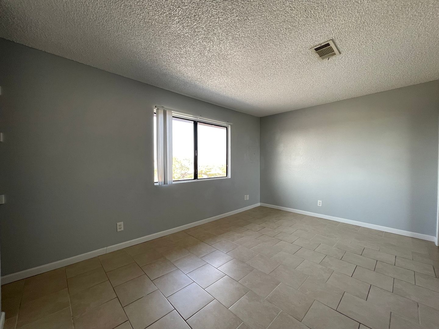 66900 3rd St. - Unit 02 - Desert Hot Springs - California - 2 bed, 2 bath rental property