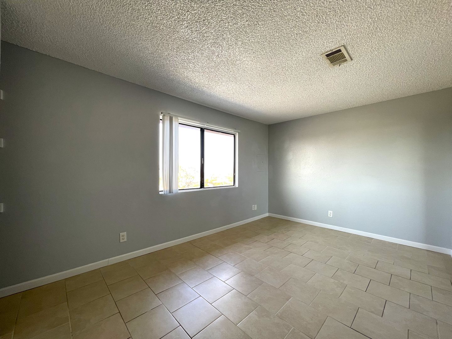 66900 3rd St. - Unit 02 - Desert Hot Springs - California - 2 bed, 2 bath rental property