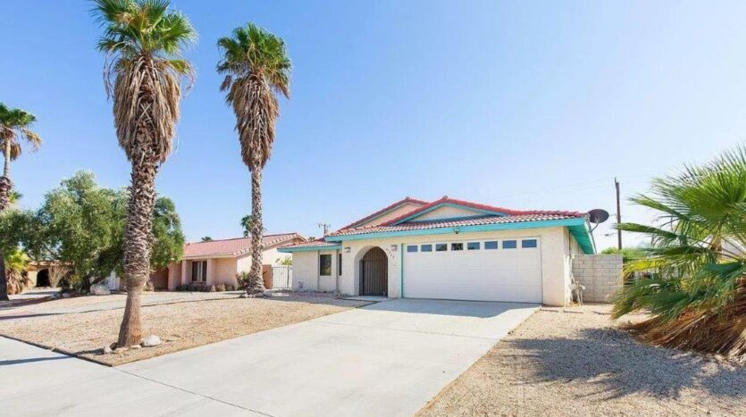 67765 Ovante Road - Cathedral City - California - 3 bed, 2 bath rental property