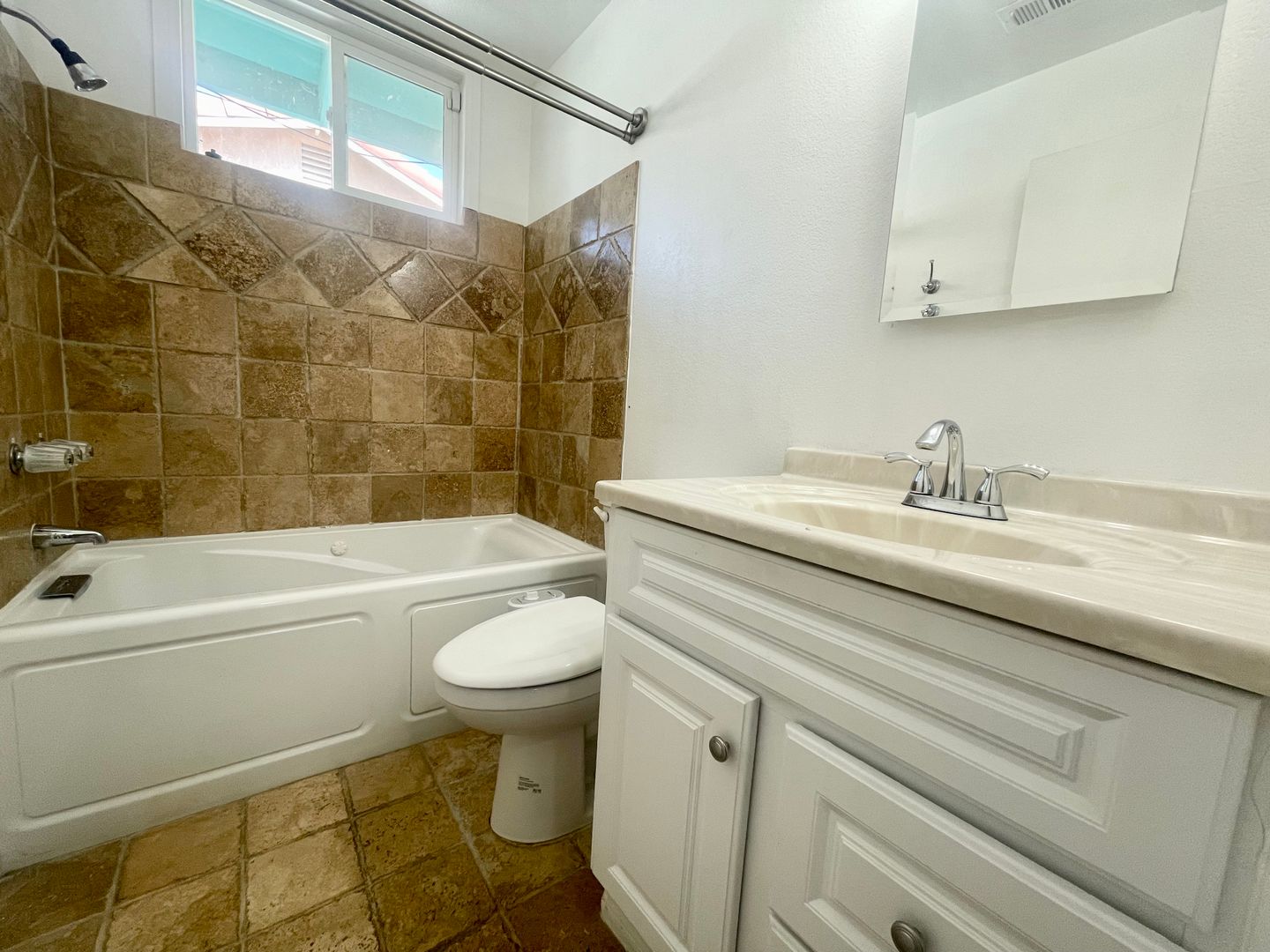 67765 Ovante Road - Cathedral City - California - 3 bed, 2 bath rental property