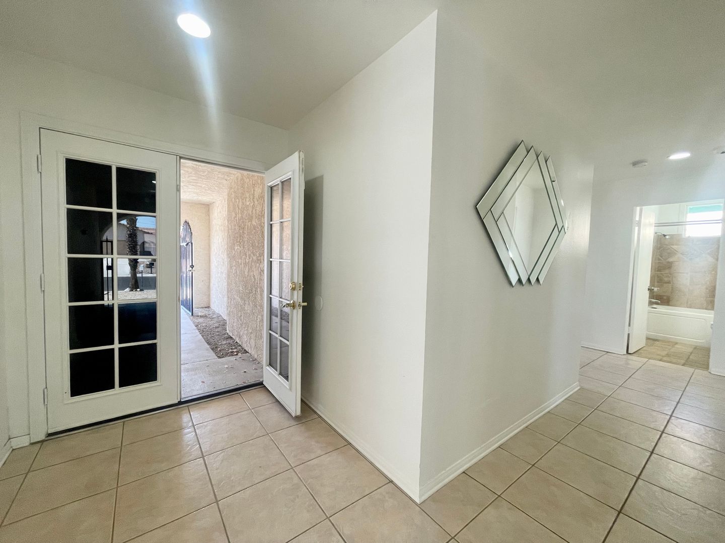 67765 Ovante Road - Cathedral City - California - 3 bed, 2 bath rental property