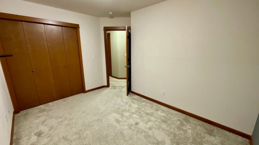 7109 Rainier Drive Unit G - Everett - Washington - 3 bed, 2.5 bath rental property