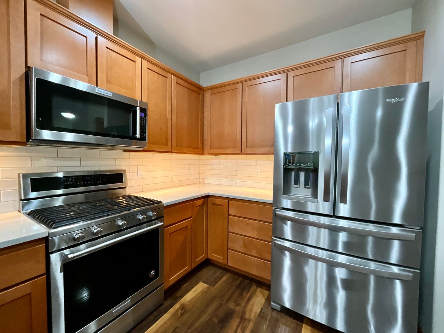 7109 Rainier Drive Unit G - Everett - Washington - 3 bed, 2.5 bath rental property