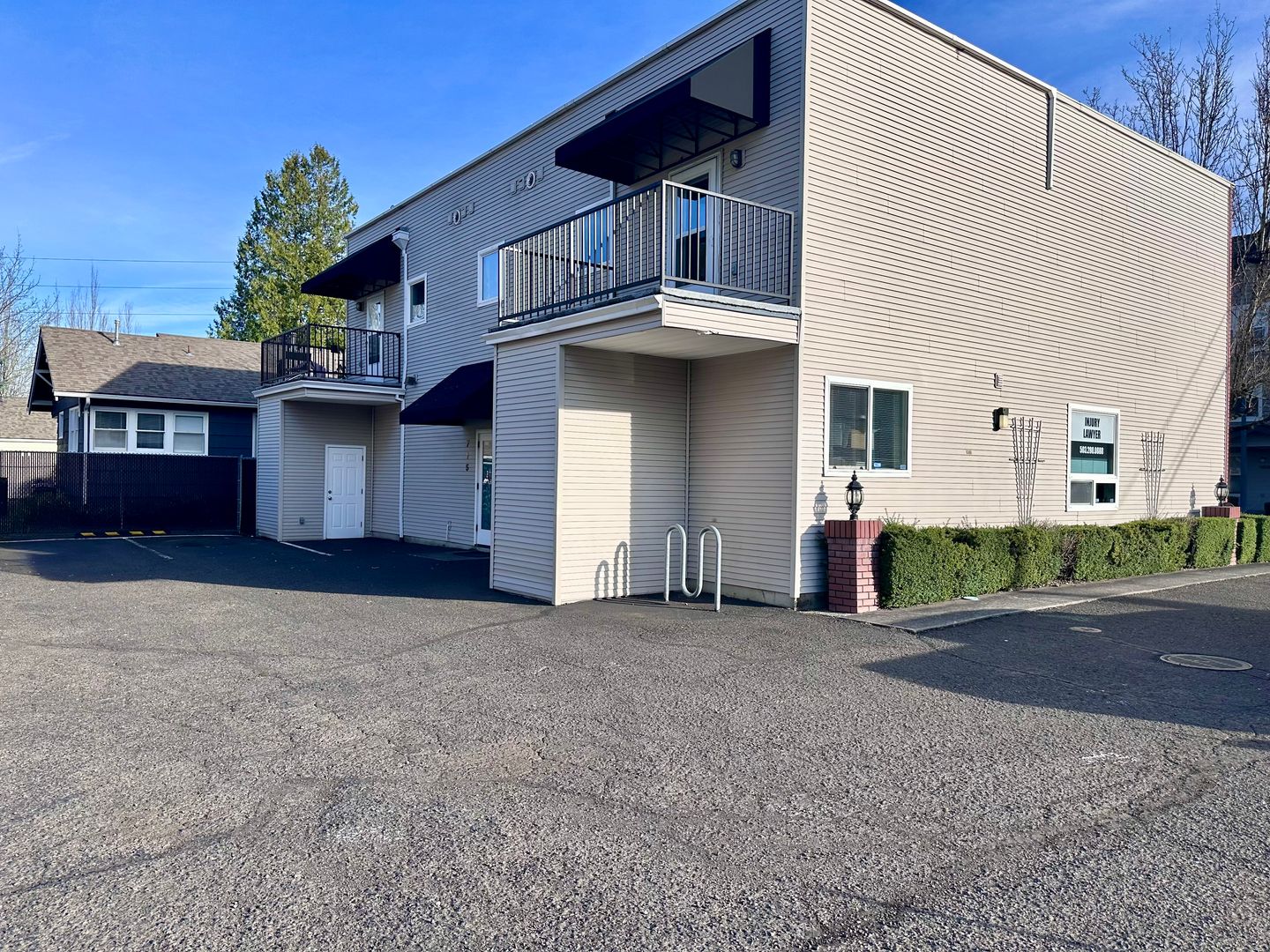 713 NE Roberts Avenue - Gresham - Oregon - 1 bed, 1 bath rental property