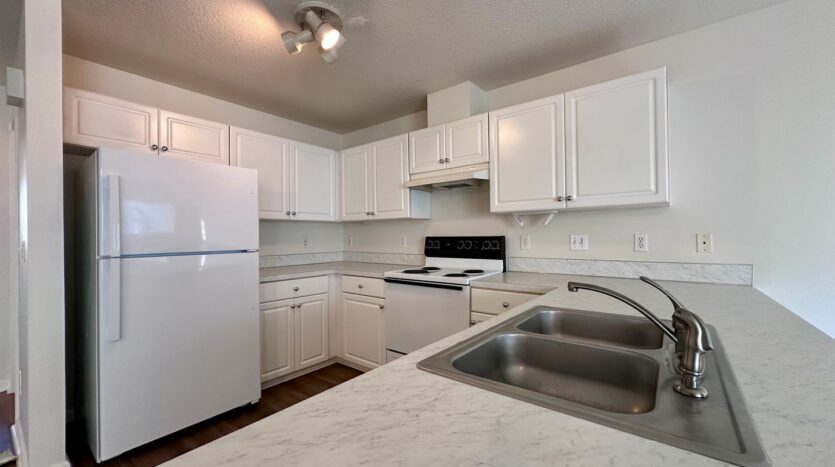 713 NE Roberts Avenue - Gresham - Oregon - 1 bed, 1 bath rental property