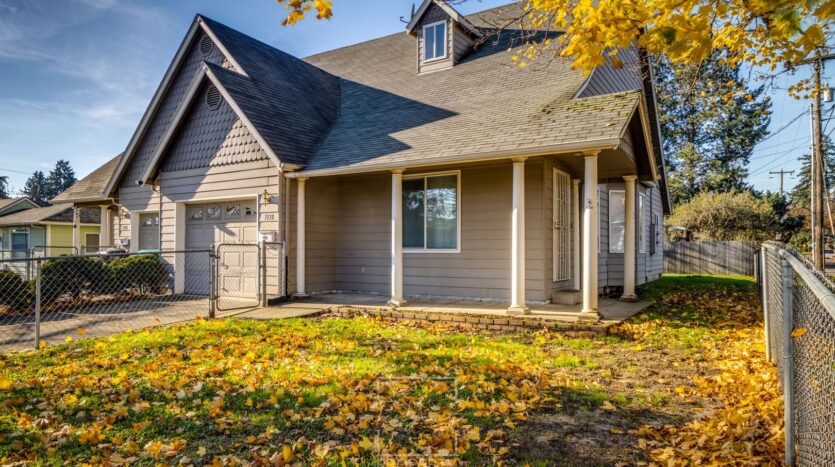 7130 SE Ogden Street - Portland - Oregon - 3 bed, 2 bath rental property