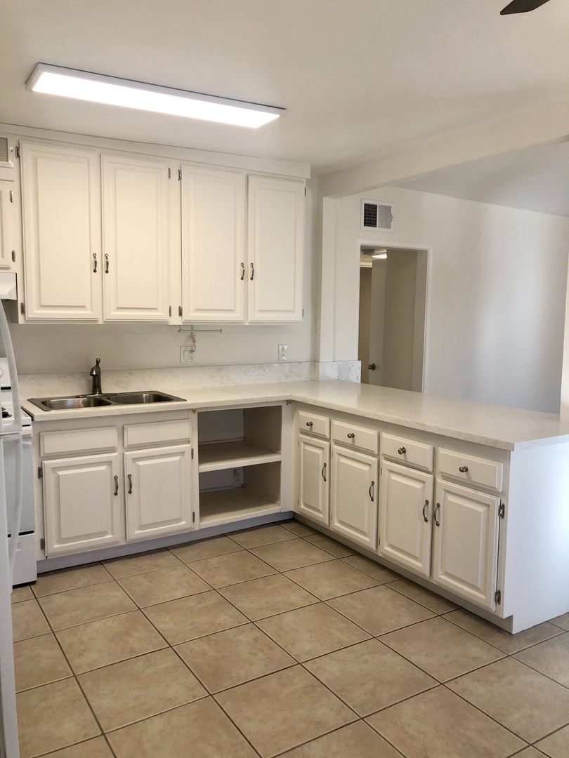 73625 Catalina Way - Unit 10 - Palm Desert - California - 2 bed, 2 bath rental property